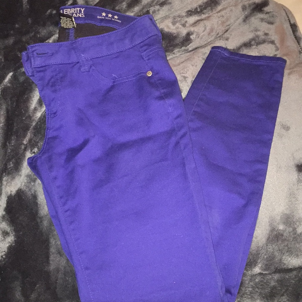 Royal blue jeggings!